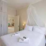 Villa Mimosa *